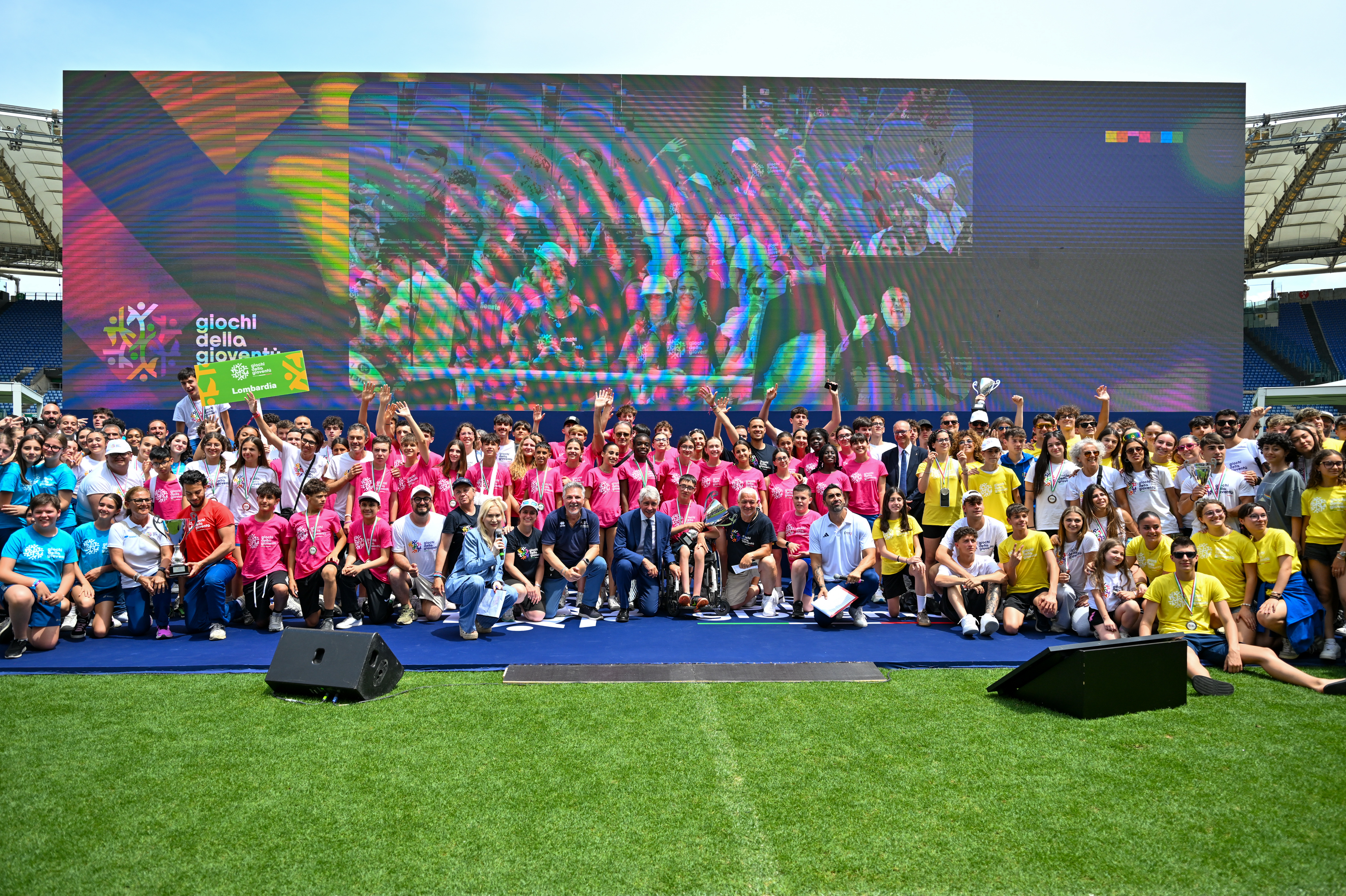 Giochi della Gioventù, chiusa l'edizione 2026. All'Olimpico in 6mila a fare festa con Michele Bravi, Ermal Meta e Trigno. Il Piemonte vince la classifica per Regioni
