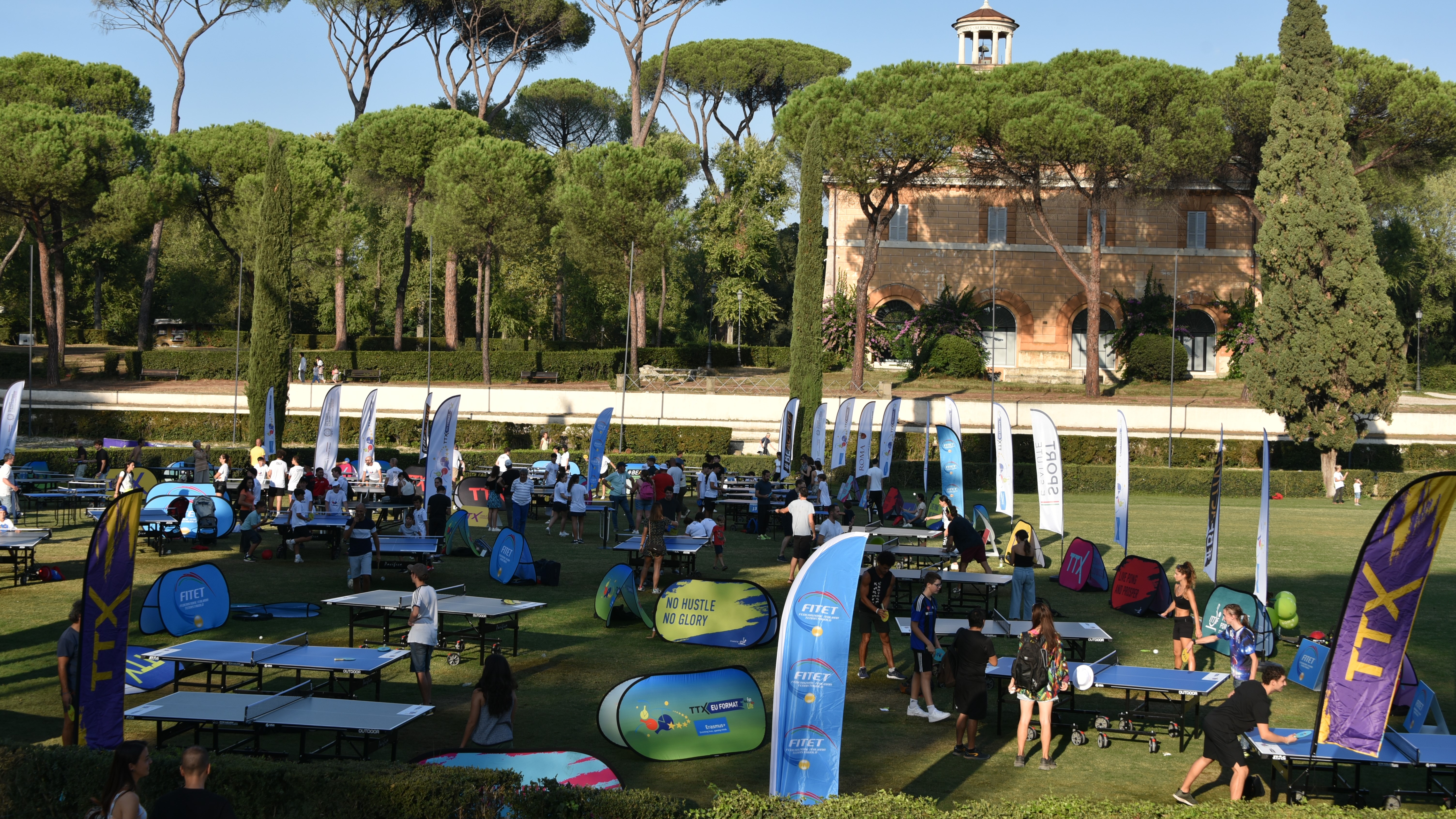 FITET e Esporte e Saúde juntos para o formato TTX EU na Piazza di Siena