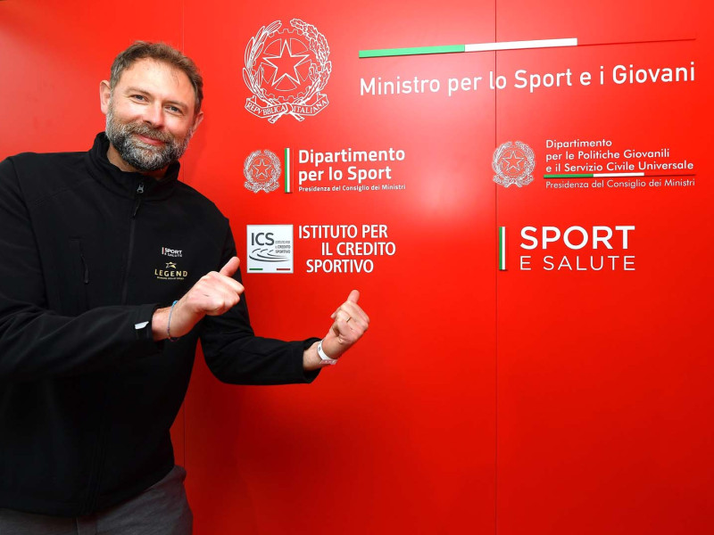 Galanda Foto Mezzelani  GMT 333 Galanda Foto Mezzelani  GMT 333