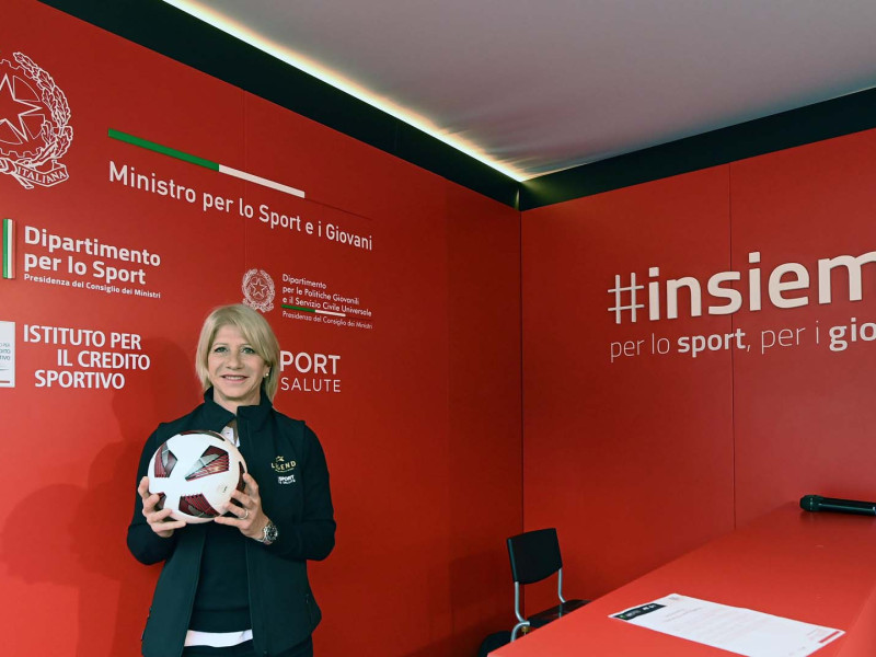 carolina morace Foto Dallavecchia GMT 270 carolina morace Foto Dallavecchia GMT 270