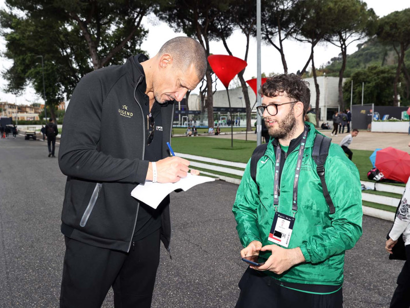 Varie sport e salute Foto Grasso  GMT 3269 Varie sport e salute Foto Grasso  GMT 3269