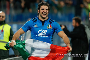 venditti con bandiera