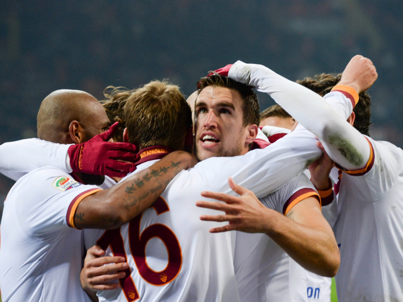 esultanza gol strootman milan roma 20134   esultanza gol strootman milan roma 20134