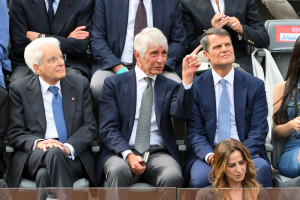 il presidente della repubblica sergio mattarella assiste alla finale di jasmine paolini foto mezzelani gmt114 il presidente della repubblica sergio mattarella assiste alla finale di jasmine paolini foto mezzelani gmt114