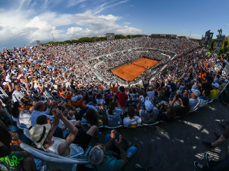 ibi2025 varie folla foto gobbi gmt16 ibi2025 varie folla foto gobbi gmt16
