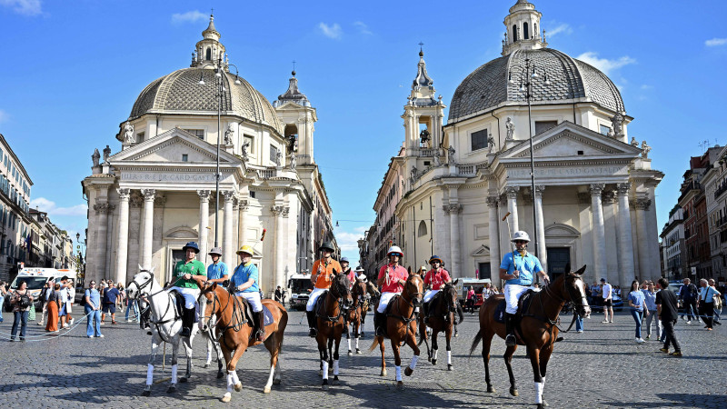 #piazzadisiena 2025 – Day 1