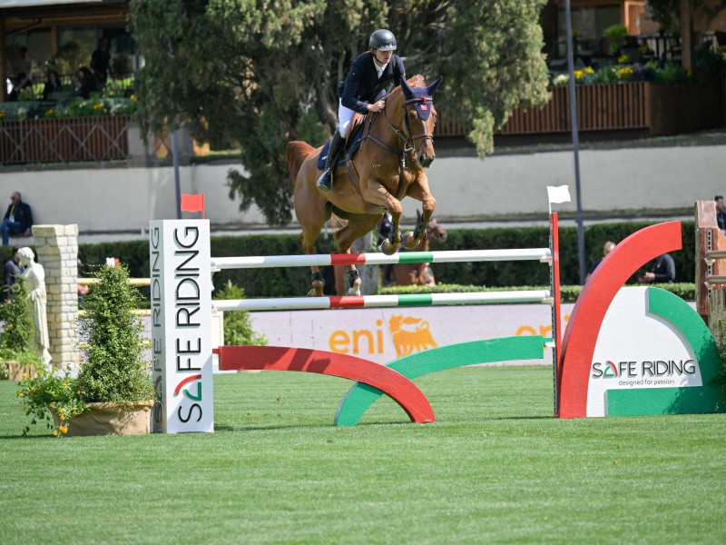 ibi250507 safe riding foto gobbi gmt ibi250507 safe riding foto gobbi gmt