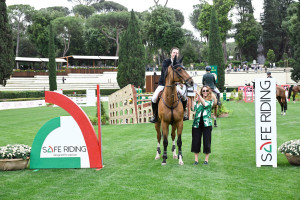 ibi250507 safe riding foto gobbi gmt ibi250507 safe riding foto gobbi gmt