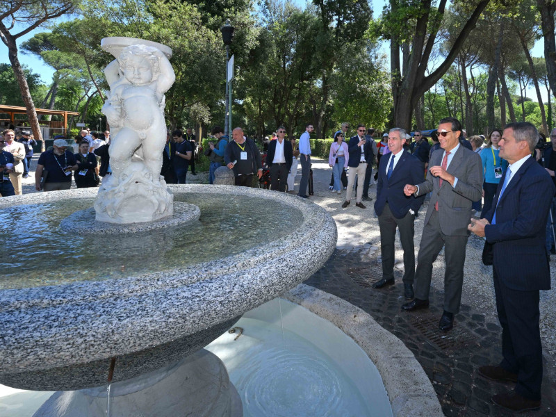 inaugurazione fontana dei pupazzi foto mezzelani gobbi   gmt178 inaugurazione fontana dei pupazzi foto mezzelani gobbi   gmt178
