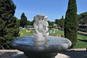 inaugurazione fontana dei pupazzi foto mezzelani gobbi gmt211 inaugurazione fontana dei pupazzi foto mezzelani gobbi gmt211