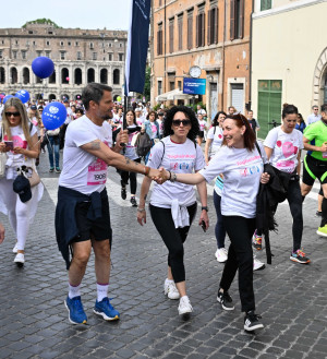 raceforthecure news foto gobbi gmt124 raceforthecure news foto gobbi gmt124