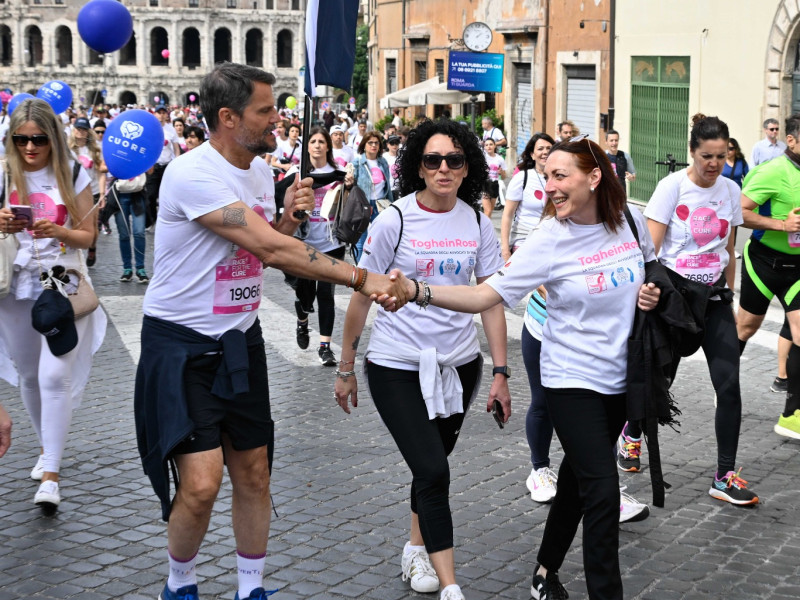 raceforthecure news foto gobbi gmt124 raceforthecure news foto gobbi gmt124