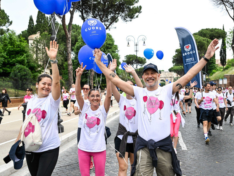raceforthecure news foto gobbi gmt149 raceforthecure news foto gobbi gmt149