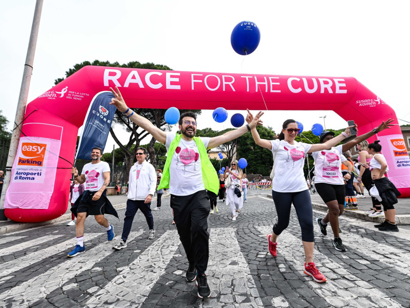 raceforthecure news foto gobbi gmt157 raceforthecure news foto gobbi gmt157