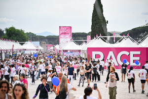 raceforthecure news foto gobbi gmt162 raceforthecure news foto gobbi gmt162