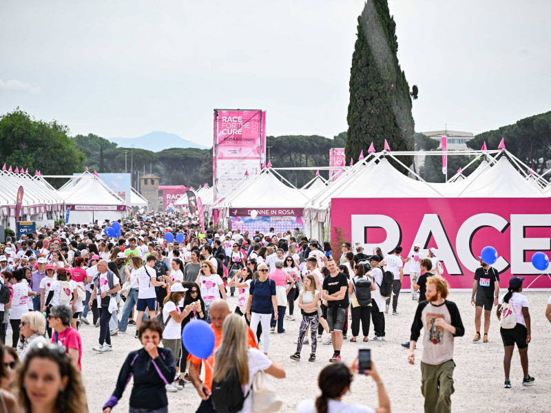 raceforthecure news foto gobbi gmt162 raceforthecure news foto gobbi gmt162