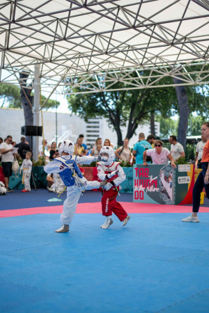 kim e liu 2025 31052025 dsc lorenzoandreini kim e liu 2025 31052025 dsc lorenzoandreini