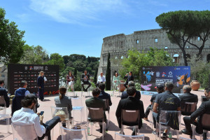 presentazione skate colle oppio foto mezzelani gmt023 presentazione skate colle oppio foto mezzelani gmt023