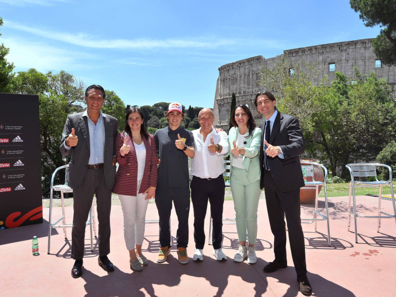presentazione skate colle oppio foto mezzelani gmt032 presentazione skate colle oppio foto mezzelani gmt032