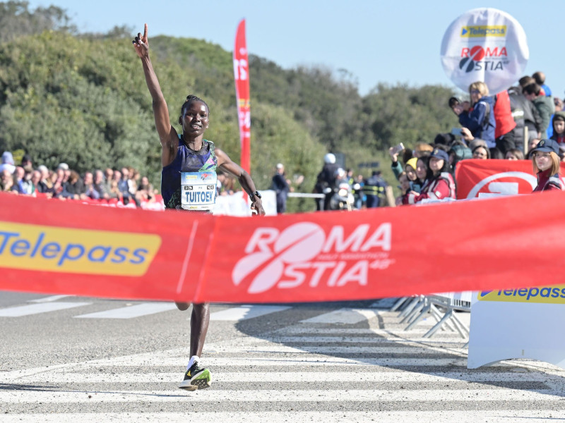 prima donna in arrivo tuitoek dorcas prima donna in arrivo tuitoek dorcas
