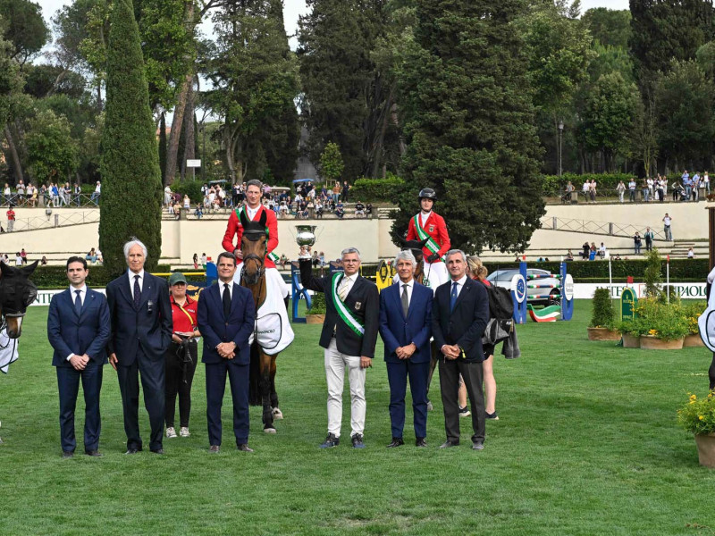 Premiazioni FOTO GOBBI GMT 16 Premiazioni FOTO GOBBI GMT 16