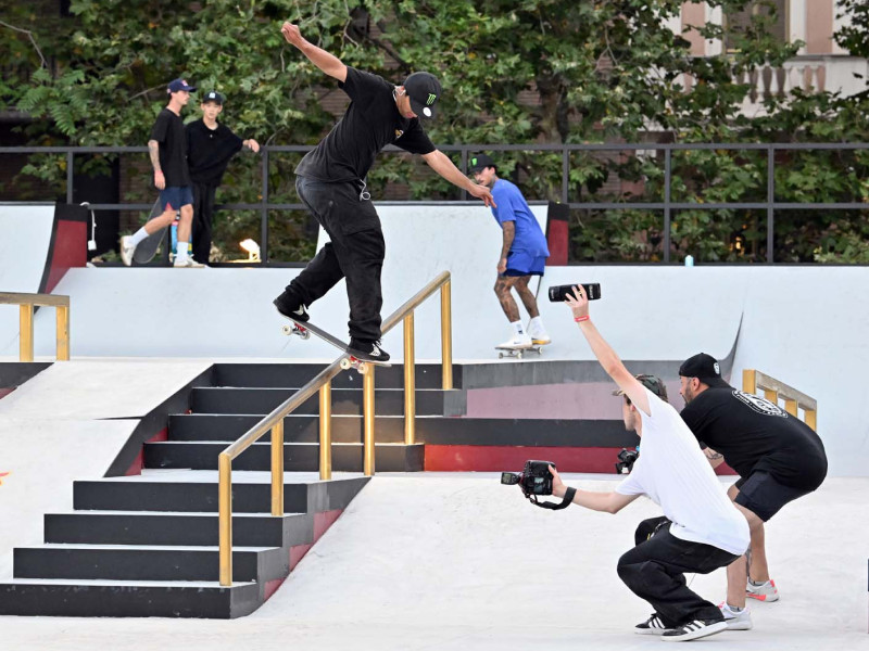 Streetskateboardingrome Foto  Mezzelani GMT 660 Streetskateboardingrome Foto  Mezzelani GMT 660