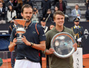 esultanza medvedev e coppa Foto Mezzelani GMT 3583