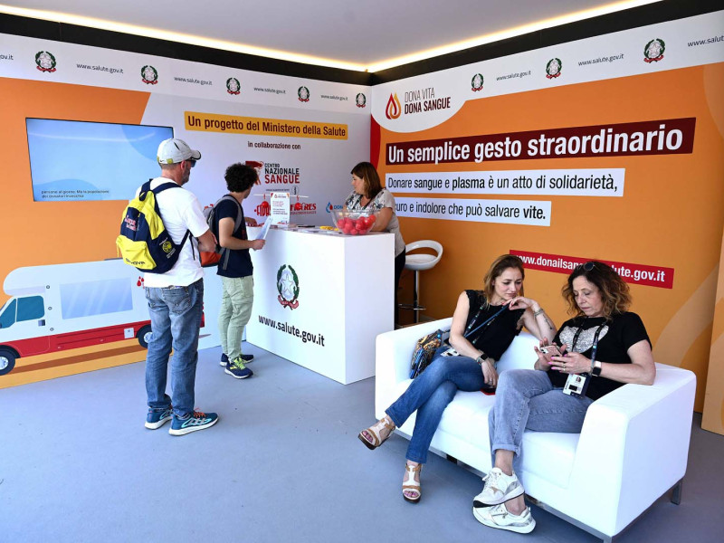 Stand Sport e Salute Salute Foto Masi GMT6 Stand Sport e Salute Salute Foto Masi GMT6
