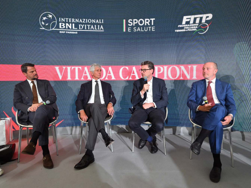 vita da campioni   foto mezzelani gmt079 vita da campioni   foto mezzelani gmt079