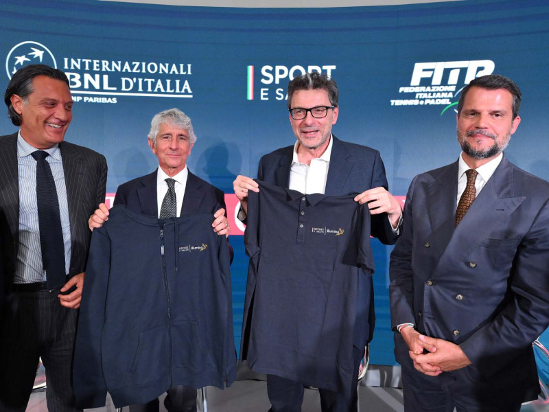 vita da campioni   foto mezzelani gmt083 vita da campioni   foto mezzelani gmt083