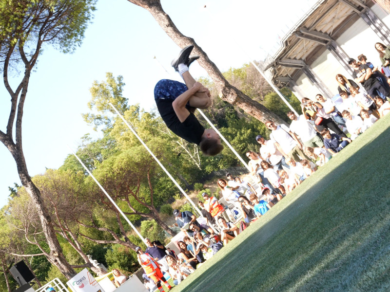 C4834.MP4.06_39_47_05.Immagine001 C4834.MP4.06_39_47_05.Immagine001