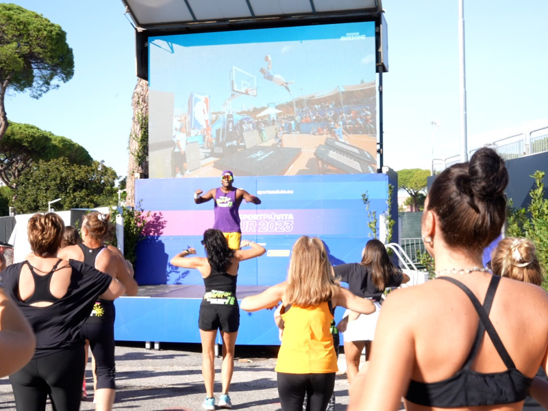 C4857.MP4.06_43_53_04.Immagine001 C4857.MP4.06_43_53_04.Immagine001