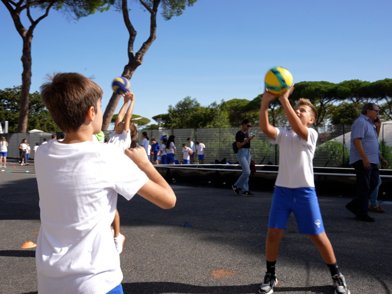 C4881.MP4.07_43_54_12.Immagine001 C4881.MP4.07_43_54_12.Immagine001