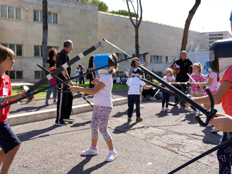 C4913.MP4.08_01_54_28.Immagine002 C4913.MP4.08_01_54_28.Immagine002