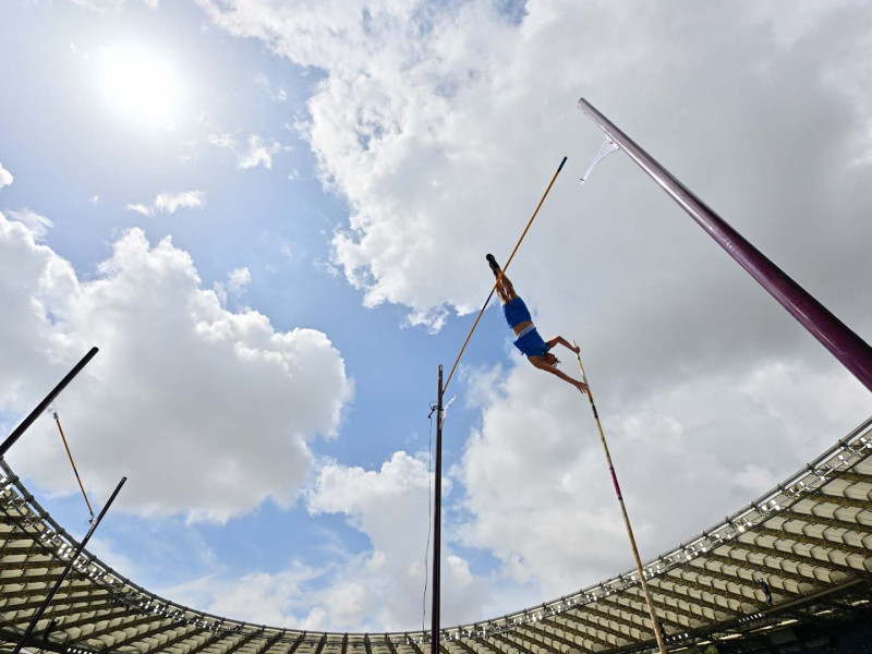 Mattina Foto Cavaliere GMT5 Mattina Foto Cavaliere GMT5