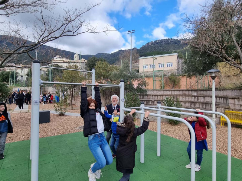 WhatsApp Image 2024-02-05 at 10.17.41 (3) WhatsApp Image 2024-02-05 at 10.17.41 (3)