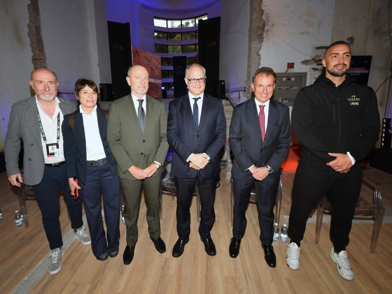 Una Vita da Campioni Gualtieri Foto Mezzelani GMT 117  Una Vita da Campioni Gualtieri Foto Mezzelani GMT 117