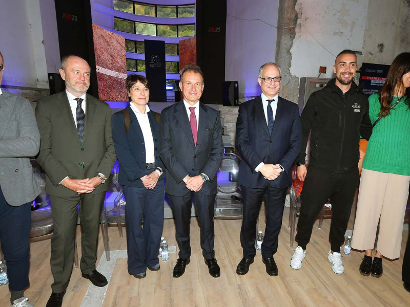 Una Vita da Campioni Gualtieri Foto Mezzelani GMT 129  Una Vita da Campioni Gualtieri Foto Mezzelani GMT 129