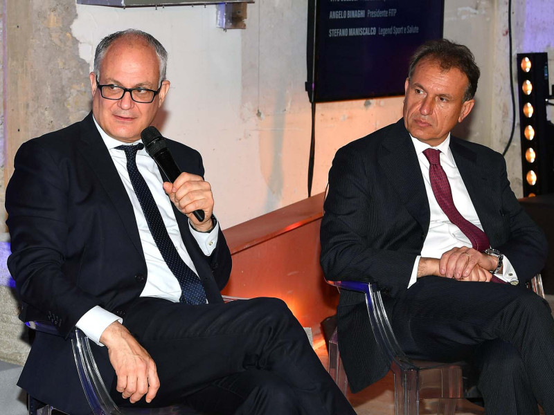 Una Vita da Campioni Gualtieri Foto Mezzelani GMT 153  Una Vita da Campioni Gualtieri Foto Mezzelani GMT 153